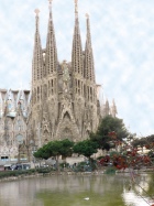 Façade de la basilique de Gaudi, la Sagrada familia